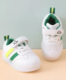 Babyoye Velcro Closure Casual Shoes - White & Green