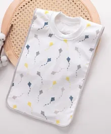 Classic Kite Print Round Neck Closure Wearable Bib - White, Ultra-Absorbent Cotton & Bamboo, Soft on Skin