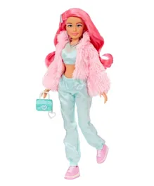 Dream Ella Extra Iconic Doll with Fashion Accessories - 29.21cm