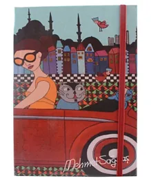 بيج ديزاين - دفتر ملاحظات بتصميم - الفتاة في السيارة