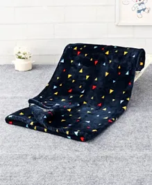 Babyhug Single Ply Mink Blanket Geometric Print (Color May Vary)