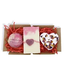 مجموعة هدايا عيد الحب من ذا سكين كونسبت - صابون وبخاخ استحمام ومجموعة قنابل الاستحمام