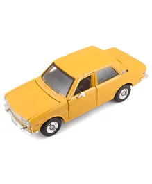 Maisto Die Cast 1:24 Scale  Special Edition  1971 Datsun 510 - Yellow
