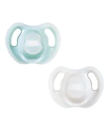 Tommee Tippee Ultra Light Silicone Soothers - 2 Pieces