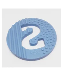 One.Chew.Three - Alphabet Chews Silicone Letter Teething Disc S - Blue