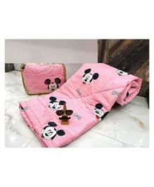 Brain Giggles Mickey Cartoon Print  Single Bed Comforter - Pink