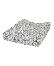 Born Copenhagen Luxury Organic Changing Mat - Grey Leaf