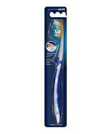 Oral-B Pro-Expert Clinic Line Pro-Flex Medium Manual Toothbrush