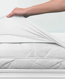 B-Sensible Crib Fitted Sheet & Mattress Protector - White