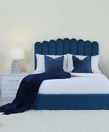 سرير كوين آنا من بان هوم - مخمل باللون الأزرق