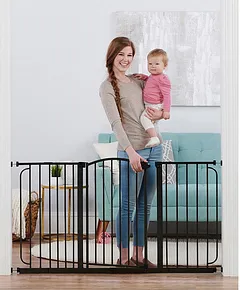 Wide child clearance safety gates