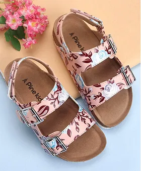 Baby girl fancy store sandals