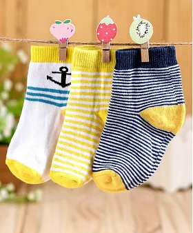 firstcry baby socks