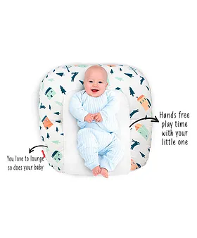 Baby discount pillow seat