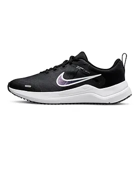 Nike hotsell dubai online