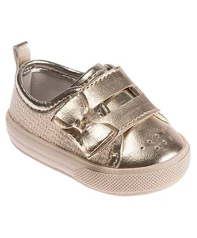 Gold baby shoes size 2024 3