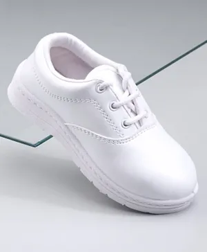 Pine Kids School Shoes - White