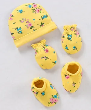 Babyhug 100% Cotton Cap Mittens And Booties Floral Print Yellow - Diameter 10 cm