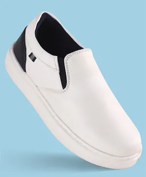 Pine Kids Solid Colour Slip On Casual Shoes - White