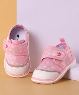 Cute Walk by Babyhug Velcro Closure Musical Heart Print Casual Shoes - Pink