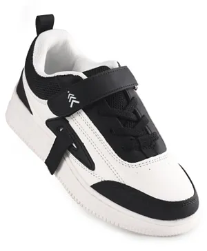 باين كيدز أحذية رياضية للأطفال بإغلاق فيلكرو - أسود وأبيض