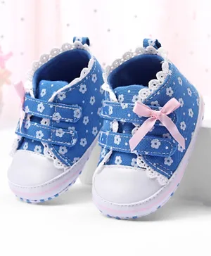 Cute Walk by Babyhug Velcro Closure Booties Floral Print - Blue