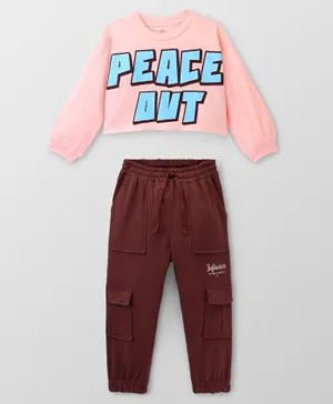 Ollington St. 100% Cotton Knit Cropped Full Sleeves Top With Text Print and Joggers - Pink & Brown