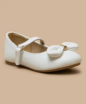 Flora Bella by Shoexpress Bow Accent Round Toe  Hook and Loop Closure Ballerina Shoes - White