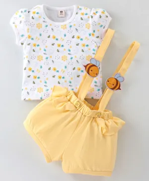 ToffyHouse Half Sleeves T-Shirt & Ruffled Shorts Set With Honey Bee Print & Applique - Yellow & White