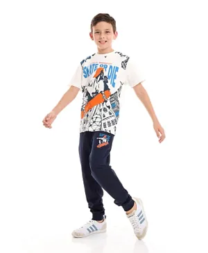 Victor and Jane Cotton Skateboarding Graphic Short Sleeve T-Shirt & Joggers Set - White & Navy Blue