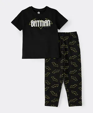 UrbanHaul X Warner Bros Batman Pyjama Set - Black