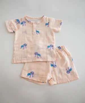 Tickle Tickle Toby Turtle Organic Muslin Shorts and Tee/Co-ord Set - Peach