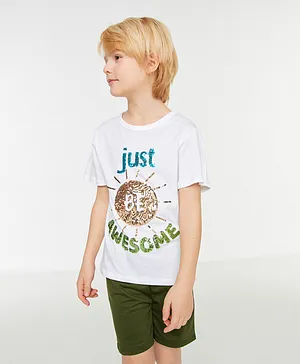 Trendyol Sequin T-Shirt & Shorts Set - White