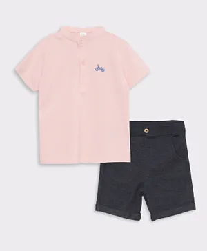 LC Waikiki Judge Collar T-Shirt and Shorts Set - Pink
