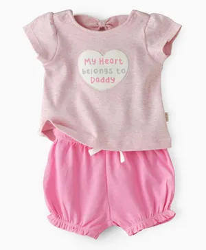 Tiny Hug Heart Patched T-shirt & Shorts Set - Pink