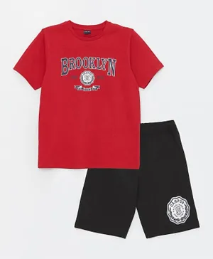 LC Waikiki Brooklyn Graphic Crew Neck T-shirt & Shorts Set - Red & Black