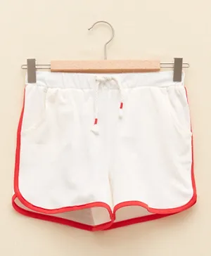 LC Waikiki Basic Shorts With Elastic Waist - White