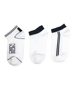 Genius 3 Pack Trainer Ankle Length Socks - White
