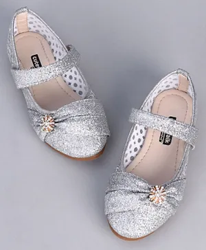 Cute Walk by Babyhug Party Wear Belly Shoes Floral Appliques - Silver