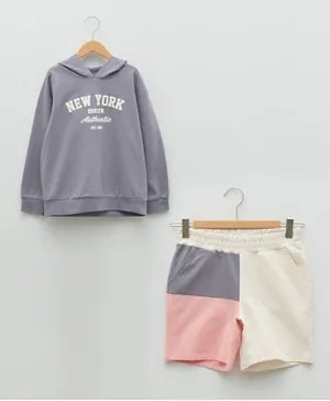 LC Waikiki New York Sweatshirts & Shorts Set - Lilac