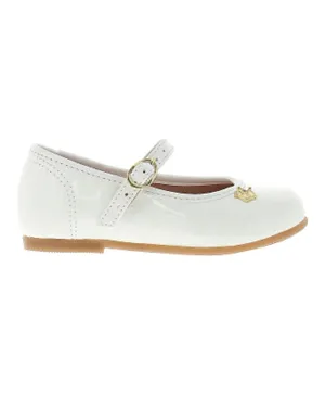 Molekinha Crown Detailing Buckle Closure Ballerina Flat Shoes - White