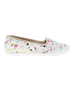 Molekinha Printed Casual Loafer - White