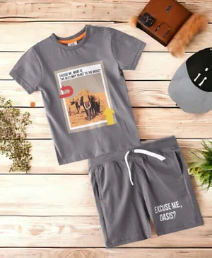 Victor and Jane Elephant Searching Oasis Graphic T-Shirt & Shorts Set - Grey