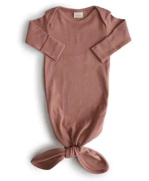 Mushie Ribbed Knotted Baby Gown - Cedar