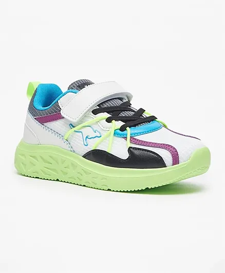Kangaroos  Colourblock Sports Shoes With Hook And Loop Closure - Multicolor