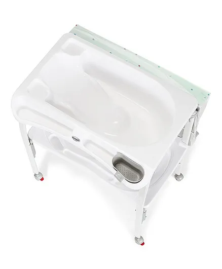 Brevi Pratico Super Compact Bath and Changing Station