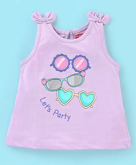Babyhug 100% Cotton Knit Sleeveless T-Shirt with Bow Appliques Goggles Print - Light Purple