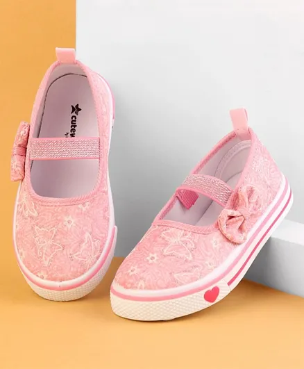 Cute Walk by Babyhug Glitter Embroidered Casual Shoes - Pink