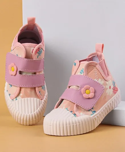 Cute Walk by Babyhug Velcro Closure Casual Shoes Floral Applique & Print - Pink