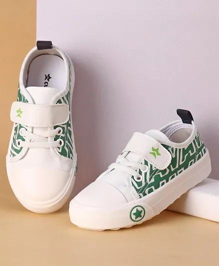 كيوت ووك أحذية كاجوال مطبوع عليها نص مع إغلاق فيلكرو - أخضر